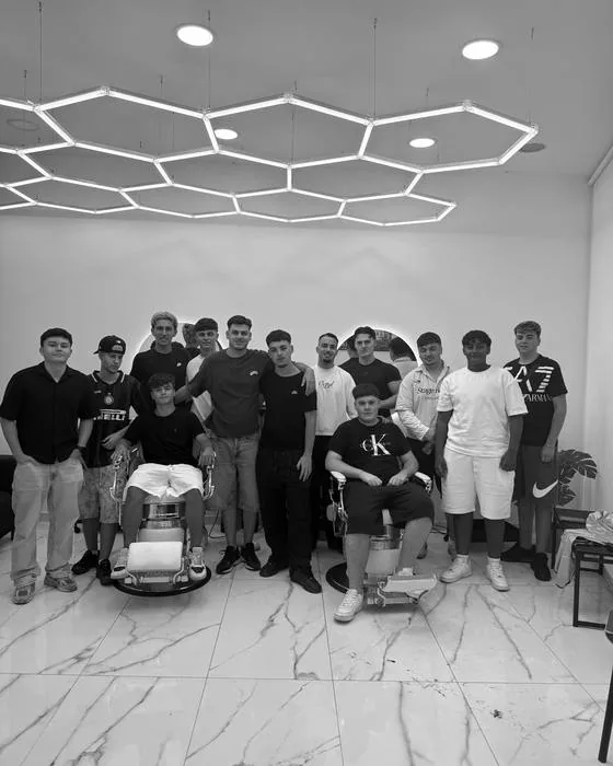 Grupo completo de alumnos en Kode Studio